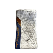 True Catalyst PX3 - Used Pro Stock Goalie Blocker (White/Blue/Gold)