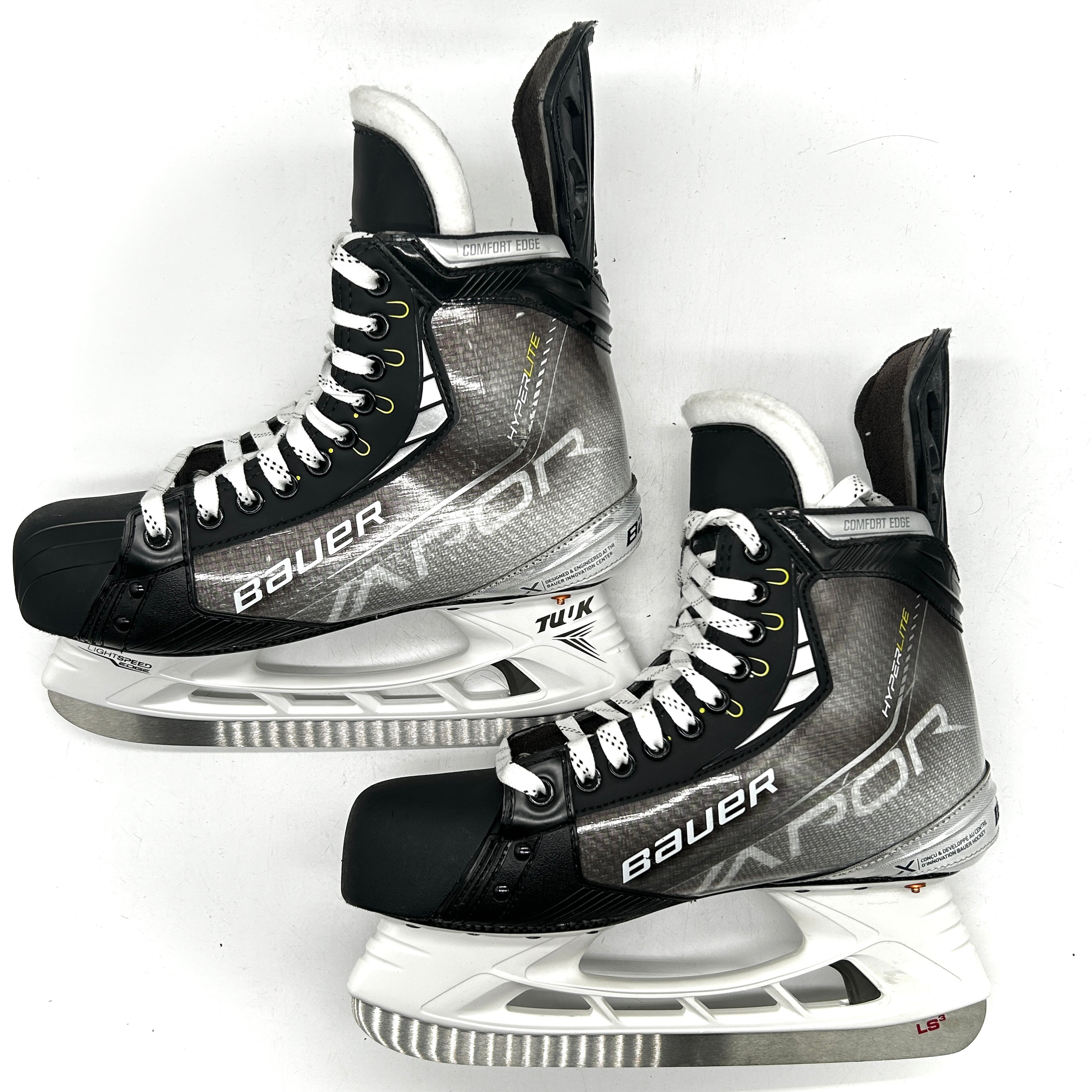 Bauer Vapor Hyperlite - Used Pro Stock Skates - 8.25EE/8EE