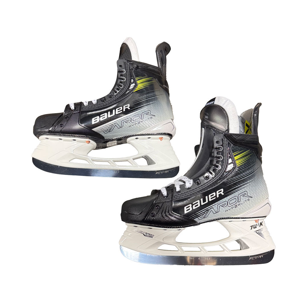 Bauer Vapor Hyperlite 2 - Pro Stock Hockey Skates - Size R:9.5/L:9