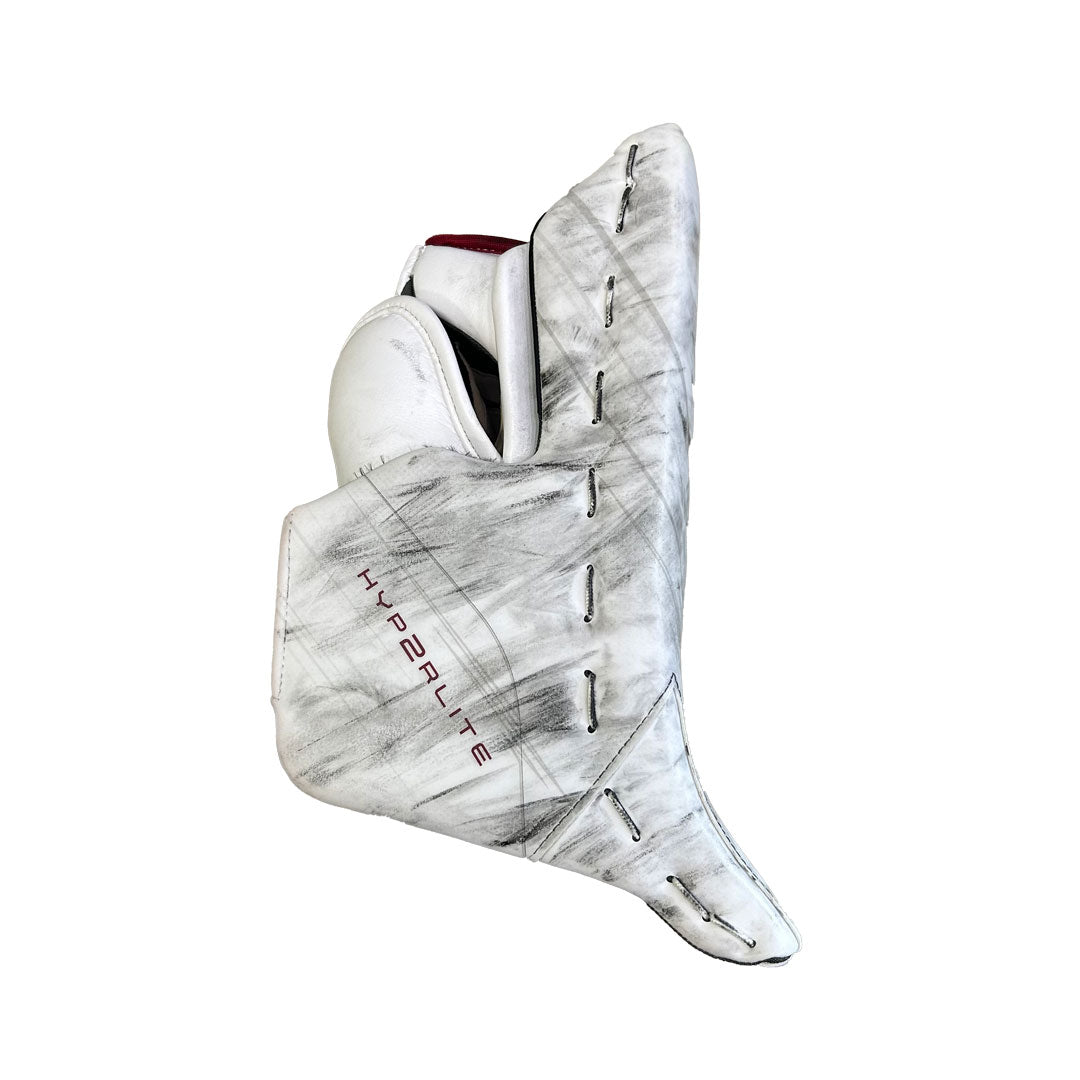 Bauer Vapor Hyperlite 2 - Used Pro Stock Goalie Full Set (White/Red)