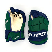 Bauer Supreme Ultrasonic - Premium Used Pro Stock Glove (Green/Blue)
