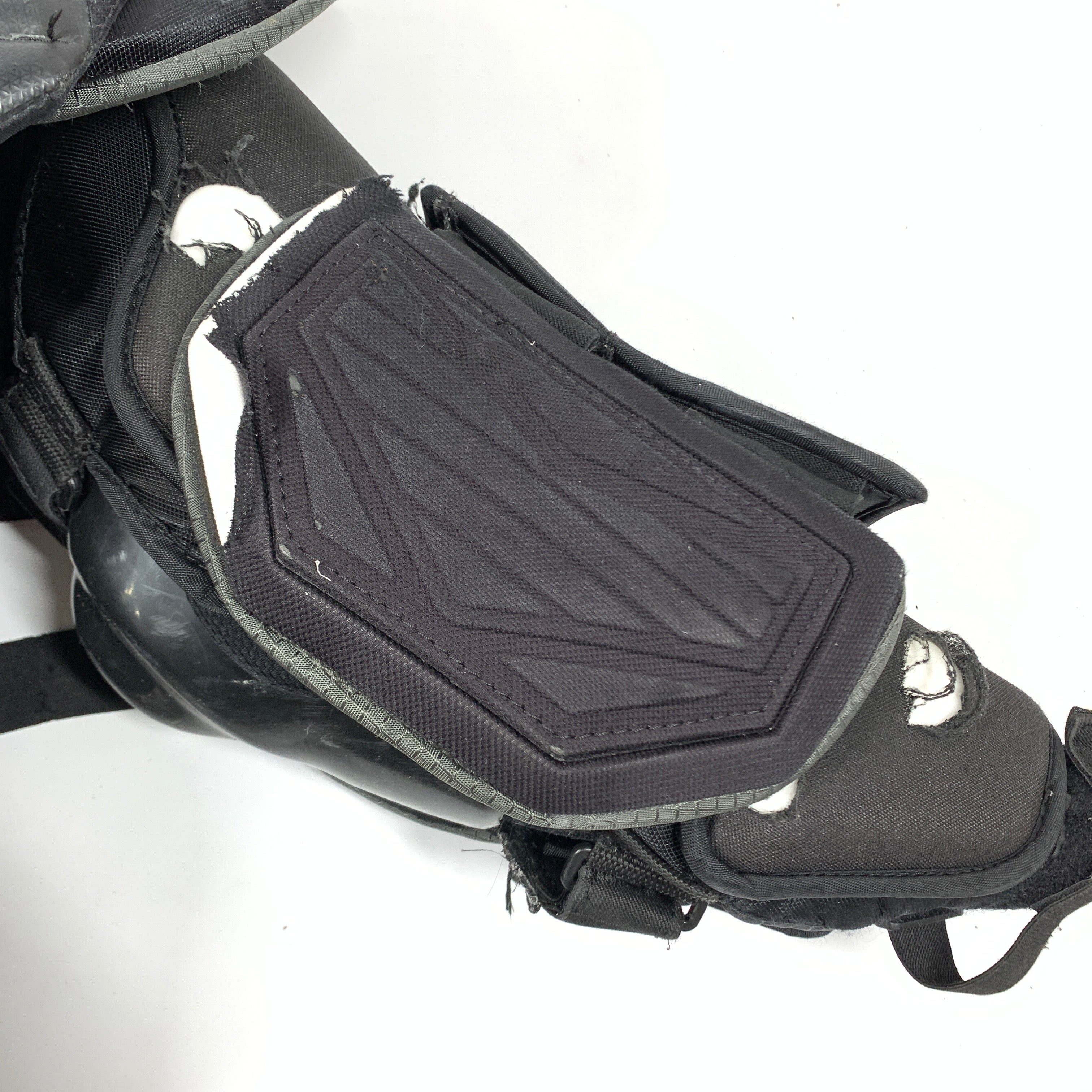 CCM Premier - Used Pro Stock Goalie Chest Protector (Black)