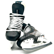 Bauer Vapor Hyperlite – Nouveaux patins de hockey Pro Stock – Taille 7.5D – Tony DeAngelo