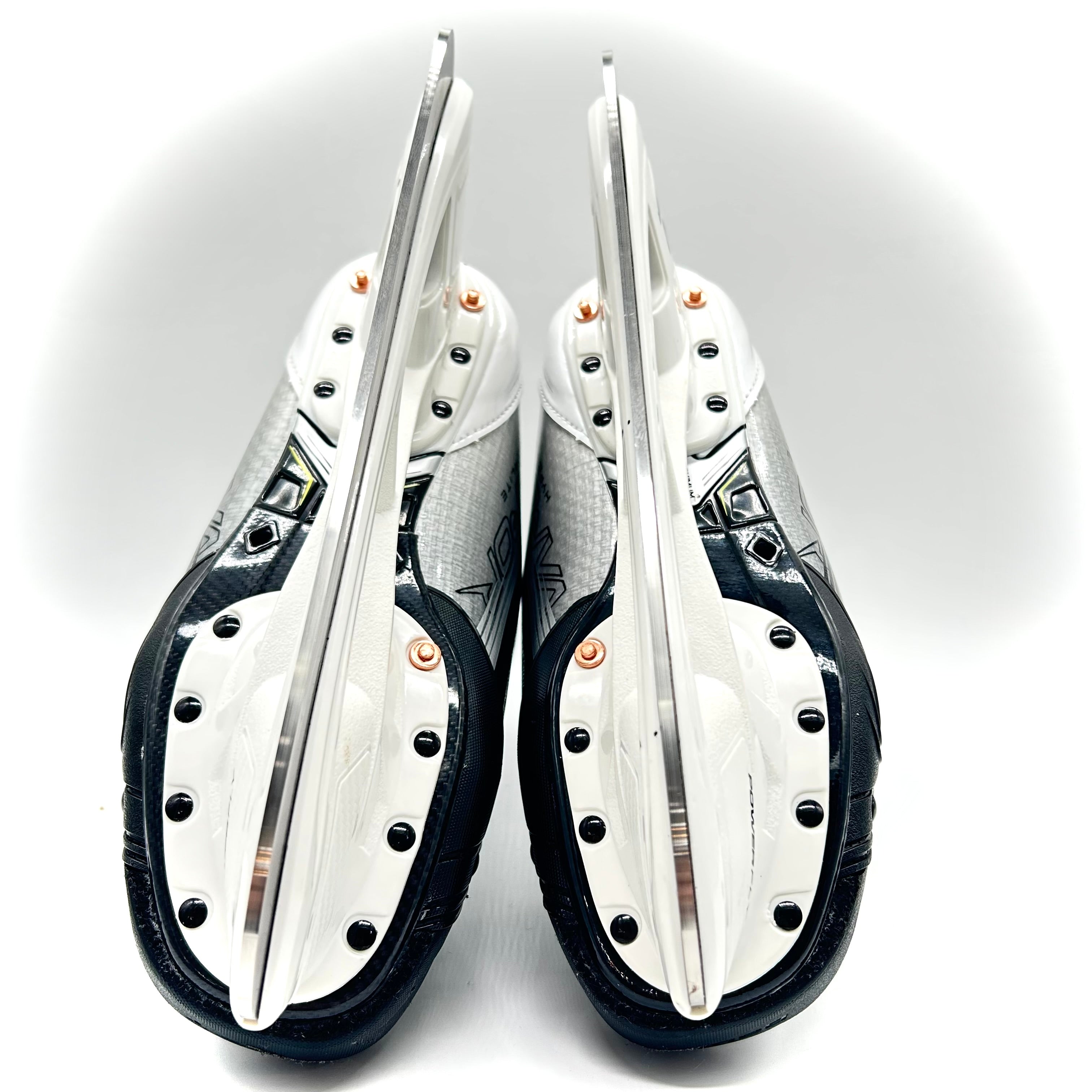 Bauer Vapor Hyperlite 2 - Pro Stock Hockey Skates - Size 6D
