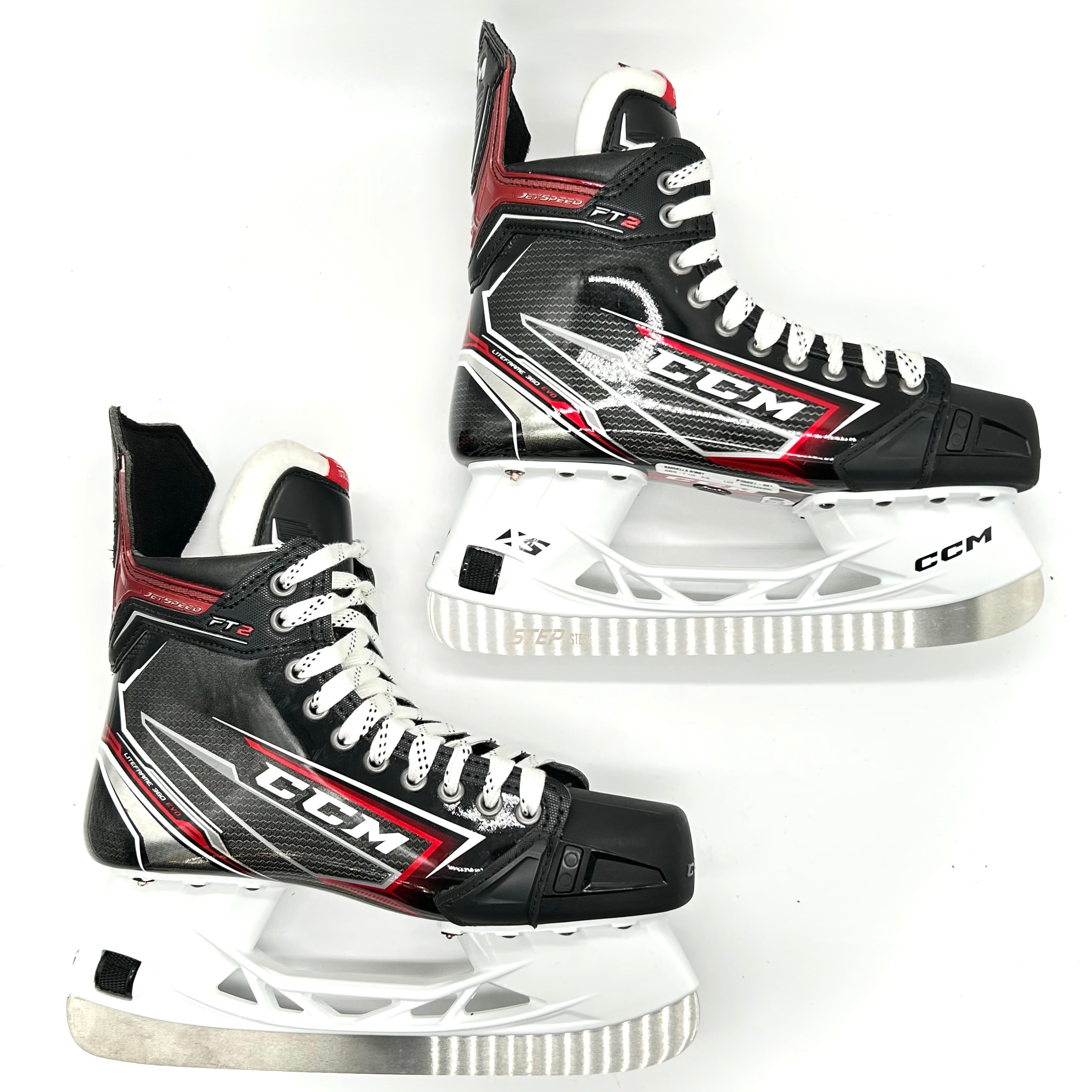 CCM Jetspeed FT2  - Pro Stock Hockey Skates - Size 7.25D