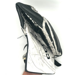 CCM Extreme Flex 6 - Used Pro Stock Goalie Glove (White/Black) #2