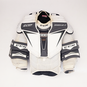 CCM Extreme Flex Shield II - Plastron de gardien de but Pro Stock d'occasion (blanc/gris)