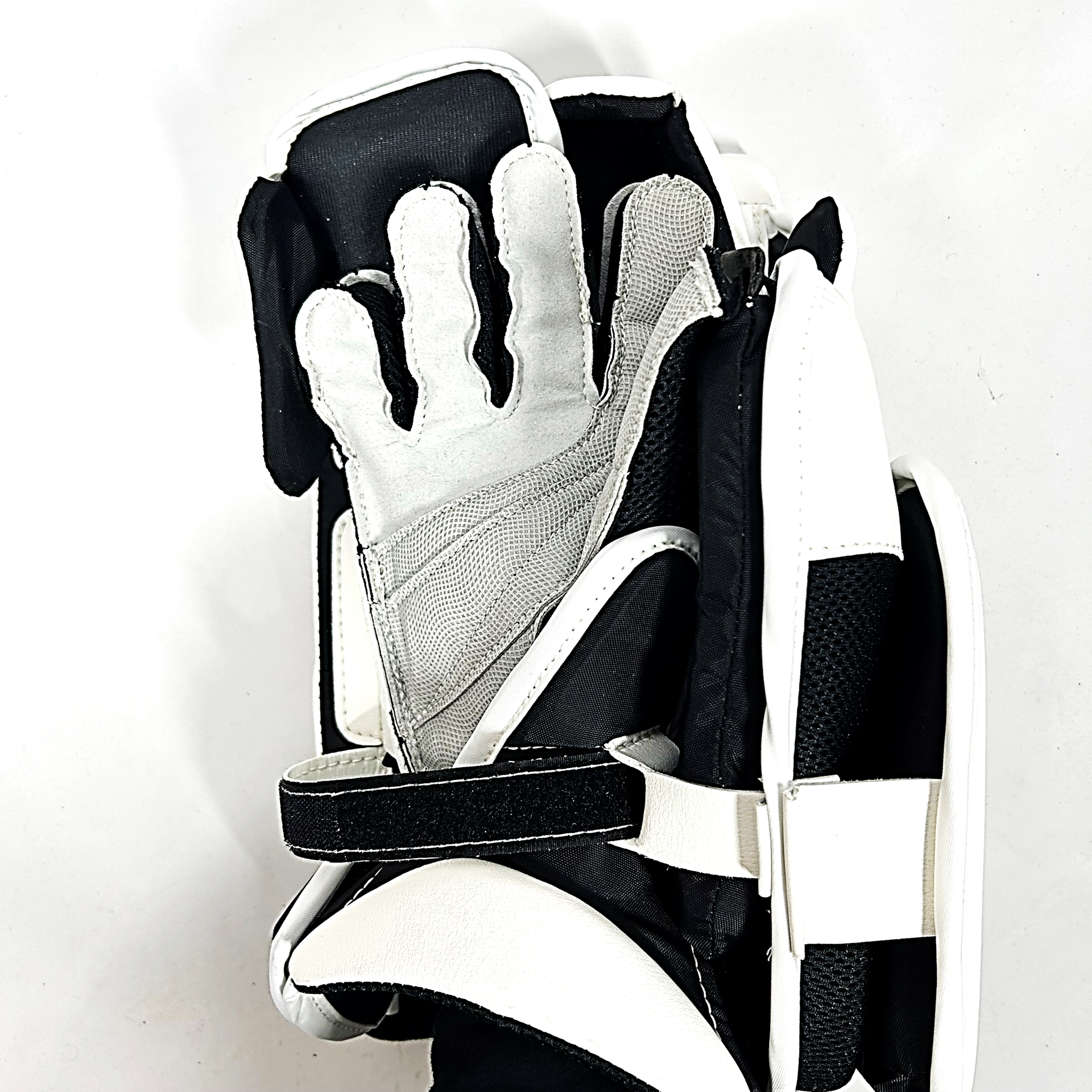 New True L12.1 - Carter Hart NHL Pro Stock Goalie Blocker (White/Orange)