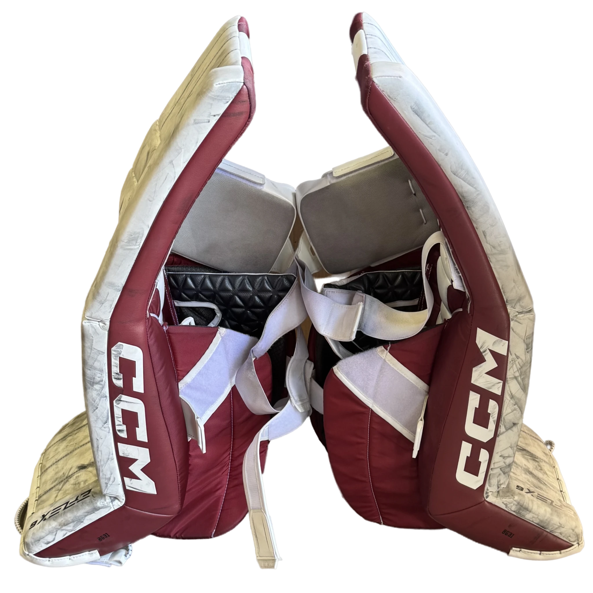 CCM Extreme Flex 6 - Used Pro Stock Goalie Full Set (White/Maroon/Black)