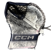 CCM Extreme Flex 6 - Used NCAA Pro Stock Goalie Glove (White/Navy)