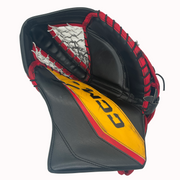 CCM Extreme Flex 6 - Gant de gardien de but AHL Pro Stock d'occasion (noir/jaune/rouge)