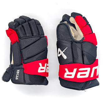 Bauer Vapor Hyperlite - Used NHL Pro Stock Glove - Martin Necas (Black/Red) #2
