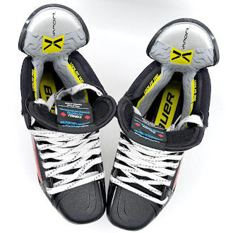 Bauer Vapor Hyperlite 2 - Pro Stock Hockey Skates - Size 8 (Red)