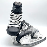 Bauer Vapor Hyperlite - Used Pro Stock Hockey Skate - Size 7.25 (R) / 8 (L)