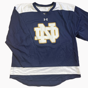 NCAA - Maillot d'entraînement Under Armour d'occasion (bleu/blanc)