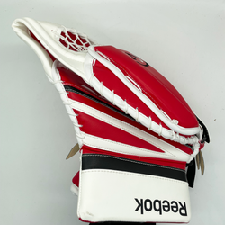 Reebok Premier - Nouveau gant de gardien Pro Stock - Jordan Binnington (rouge/blanc)